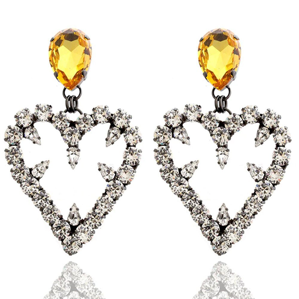 Heart Shape Silver Alloy Earrings For Women In Simple Style With Electroplated Finish And Rhinestone Inlay