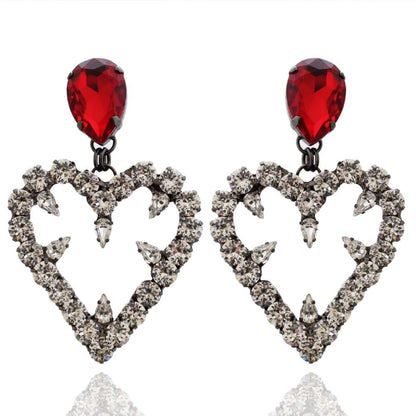 Heart Shape Silver Alloy Earrings For Women In Simple Style With Electroplated Finish And Rhinestone Inlay