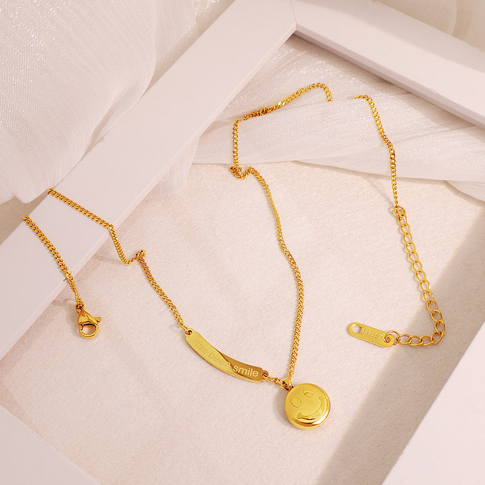 Novelty Smiley Face Necklace For Women In Gold With Titanium Steel Pendant And Cable Chain