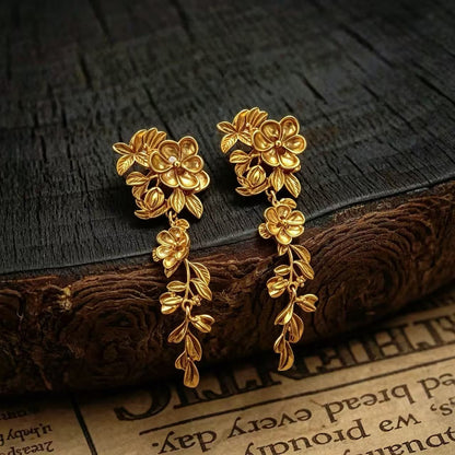 Retro Gold Flowers Tassel Earrings For Women With 925 Sterling Silver Ear Pins In Alloy