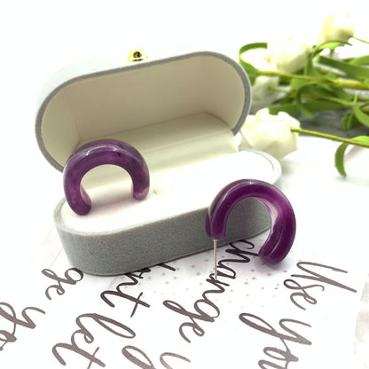 Retro Purple Grape Stud Earrings Featuring Acrylic Material And Inlay For Stylish Vintage Look