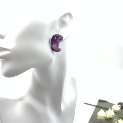 Retro Purple Grape Stud Earrings Featuring Acrylic Material And Inlay For Stylish Vintage Look