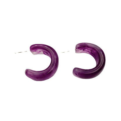 Retro Purple Grape Stud Earrings Featuring Acrylic Material And Inlay For Stylish Vintage Look