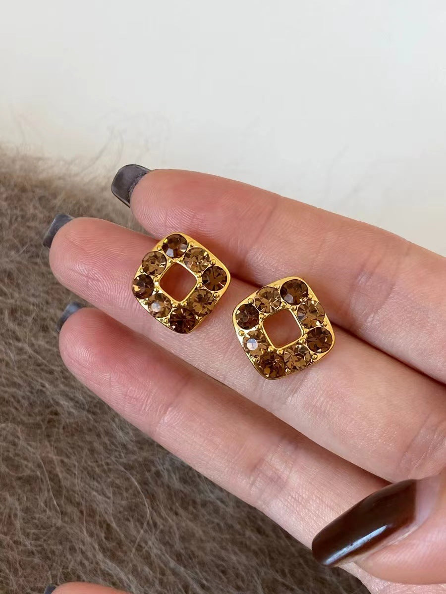 Retro Silver Pea Stud Earrings For Women With Alloy Posts And Zircon Inlay