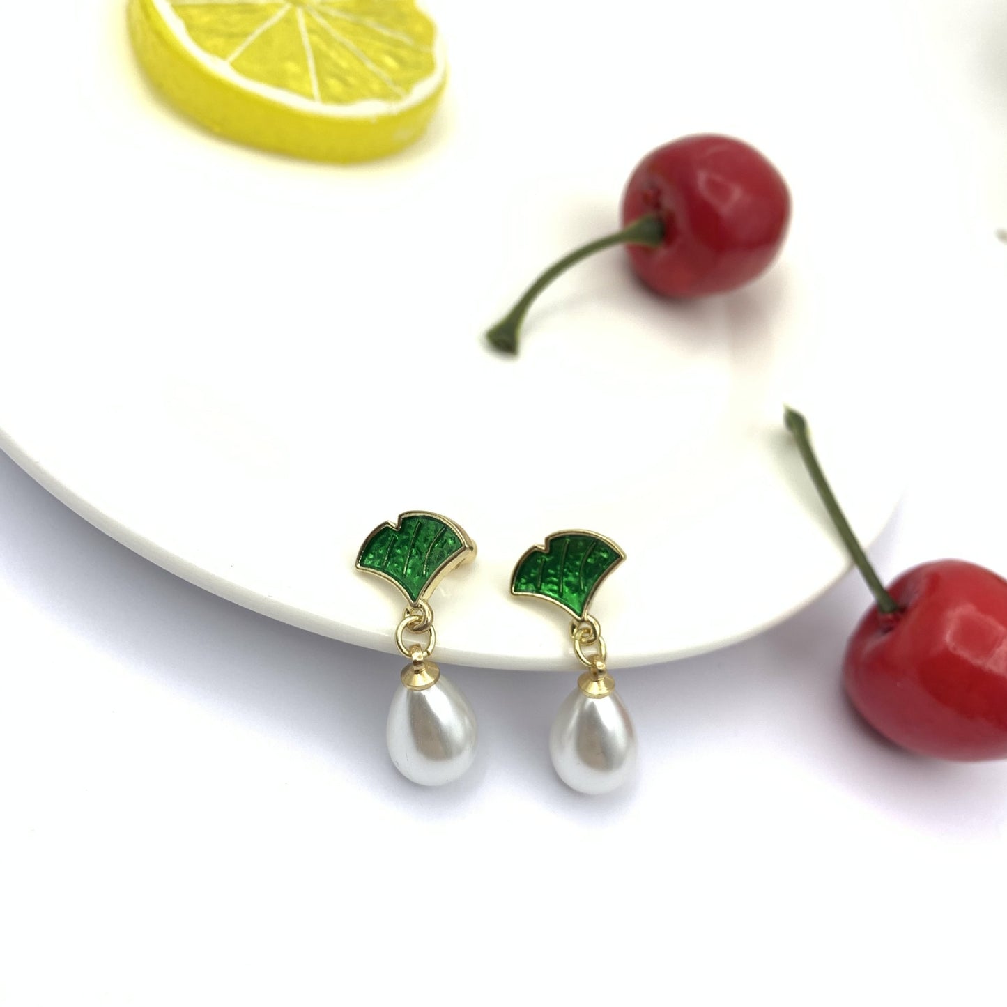 Simple Style Water Droplets Stud Earrings For Women In Alloy With Electroplated Finish And 925 Sterling Silver Ear Pins