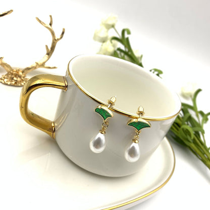 Simple Style Water Droplets Stud Earrings For Women In Alloy With Electroplated Finish And 925 Sterling Silver Ear Pins