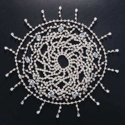 Exaggerated Grid Hair Chain For Women In Gold Alloy With Rhinestone Inlay, Stylish Hair Accessory
