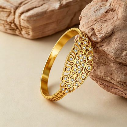 Simple Style Flowers Waterproof Non Tarnish Titanium Steel Bangle For Women With Electroplated Gold Plating And Zircon Inlay
