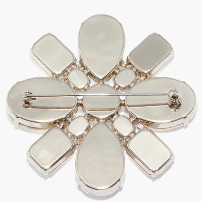 Elaborate Gold Alloy Brooch For Women With White Crystal Inlay Featuring Beautiful Flower Design