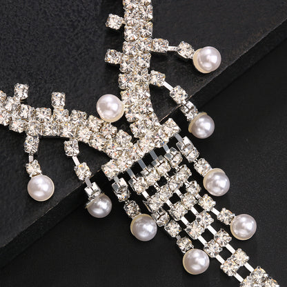 Gold Alloy Women's Body Chain With Pearl Pattern And Electroplated Finish, Featuring Rhinestones, Elegant Chest Jewelry
