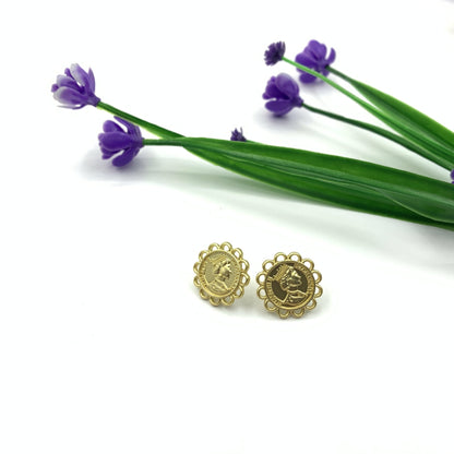 Silver Crown Stud Earrings In Baroque Style For Women, Featuring Alloy Ear Pins And Artificial Gemstone Inlay