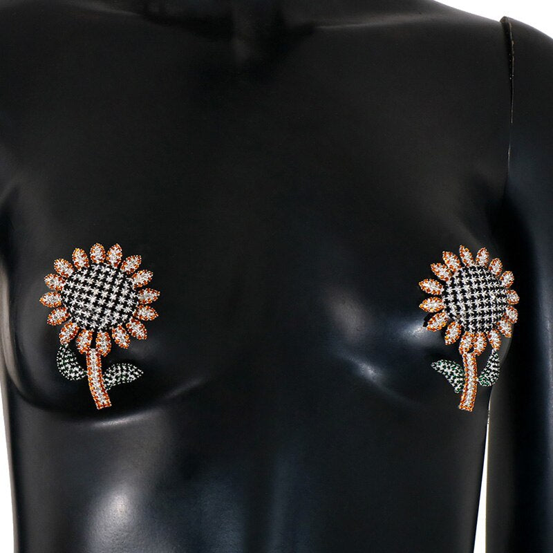 Silver Alloy Body Chain For Women Featuring White Crystal Inlay And Sunflower Pattern, Perfect For Wedding Chest Jewelry
