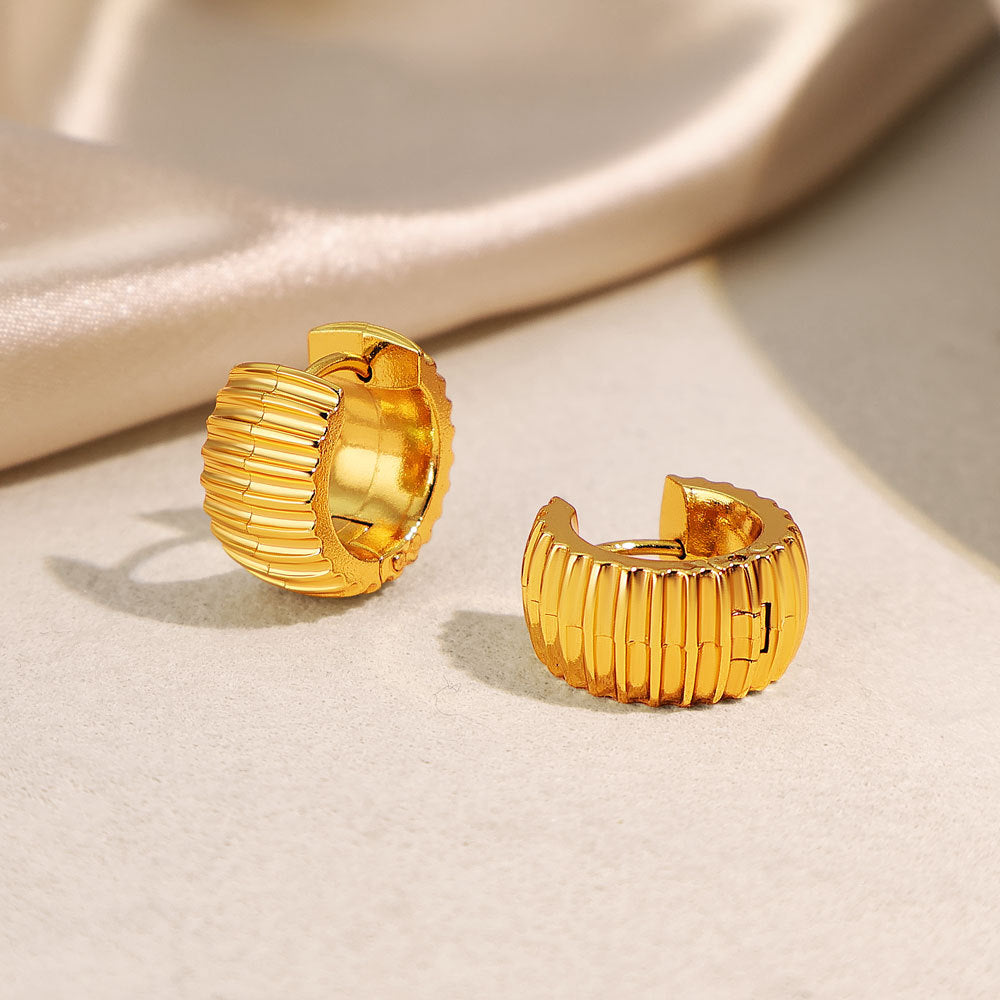 Gold Gear Earrings For Women With Electroplated Finish And 304 Stainless Steel Ear Pins
