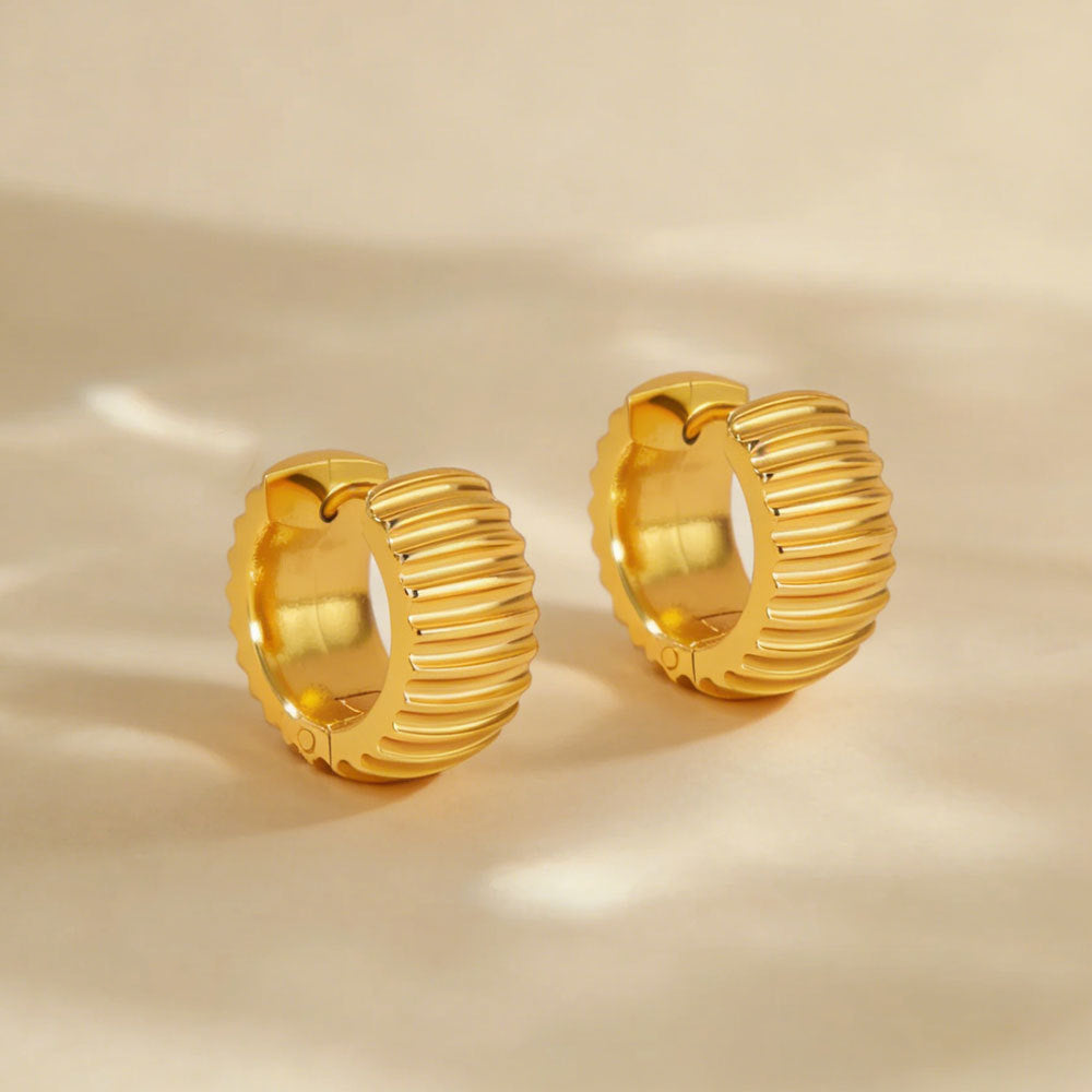 Gold Gear Earrings For Women With Electroplated Finish And 304 Stainless Steel Ear Pins