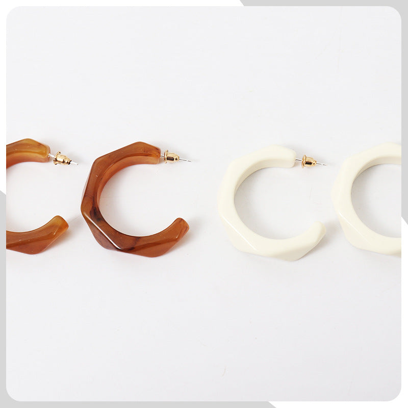 Simple Style Irregular White Stud Earrings For Women With 925 Sterling Silver Posts, Alloy Design