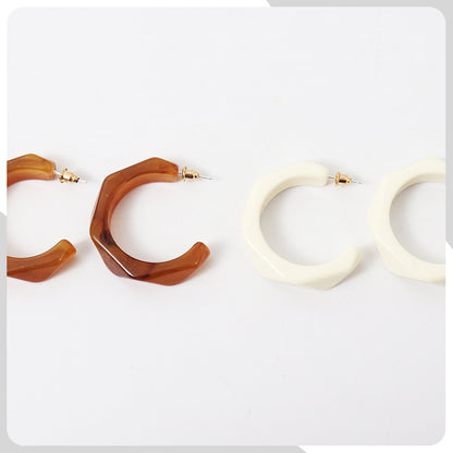 Simple Style Irregular White Stud Earrings For Women With 925 Sterling Silver Posts, Alloy Design