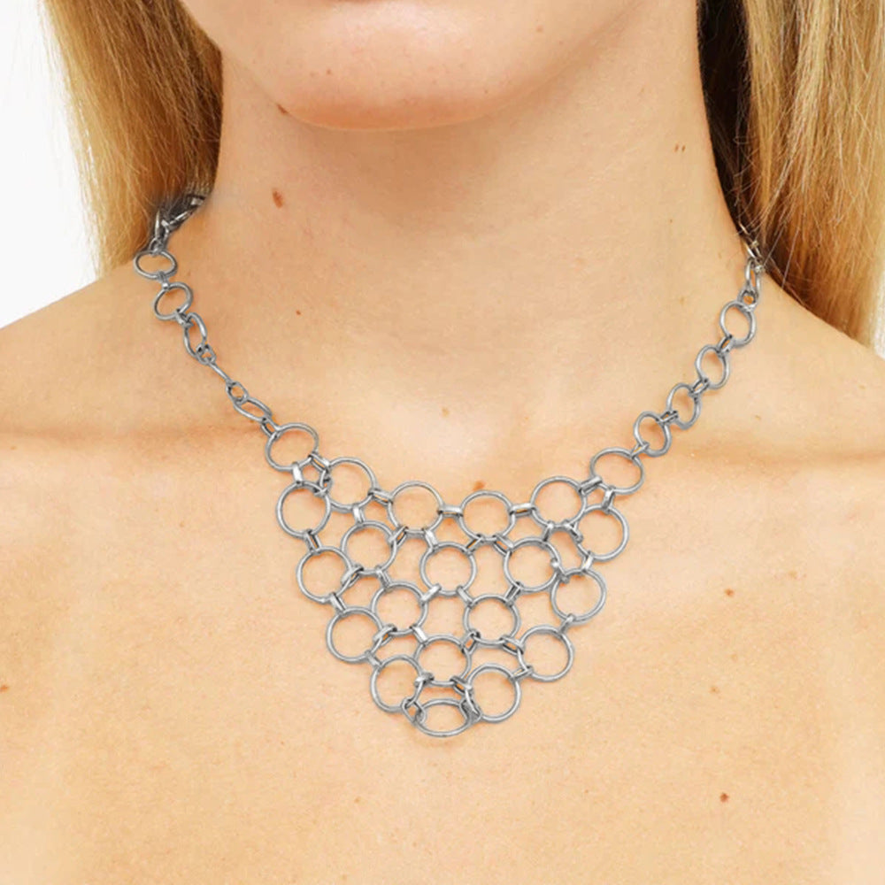 Round Silver Hip-Hop Necklace For Women With Alloy Chain And Alloy Pendant