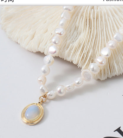 Retro Water Droplets Earrings Featuring Freshwater Pearl Inlay, Classic Stud Earrings