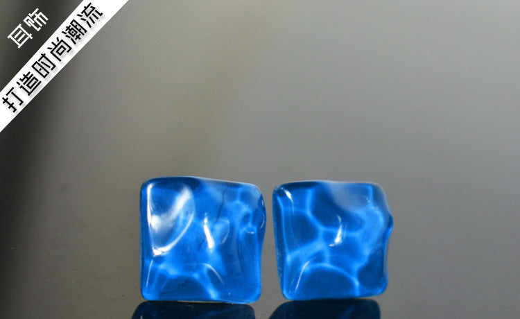 Simple Style Irregular Blue Stud Earrings For Unisex Featuring Alloy Material And Resin Ear Pins With Artificial Gemstones