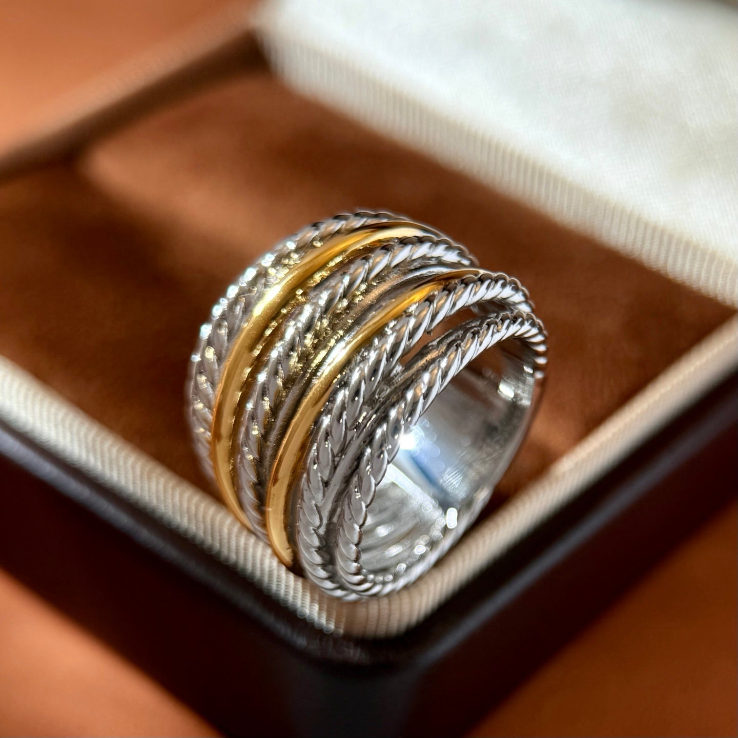 Hip-Hop Stripe Ring With Bezel Setting, Brass Material Featuring Real Gold Water Plating And Zircon Inlay