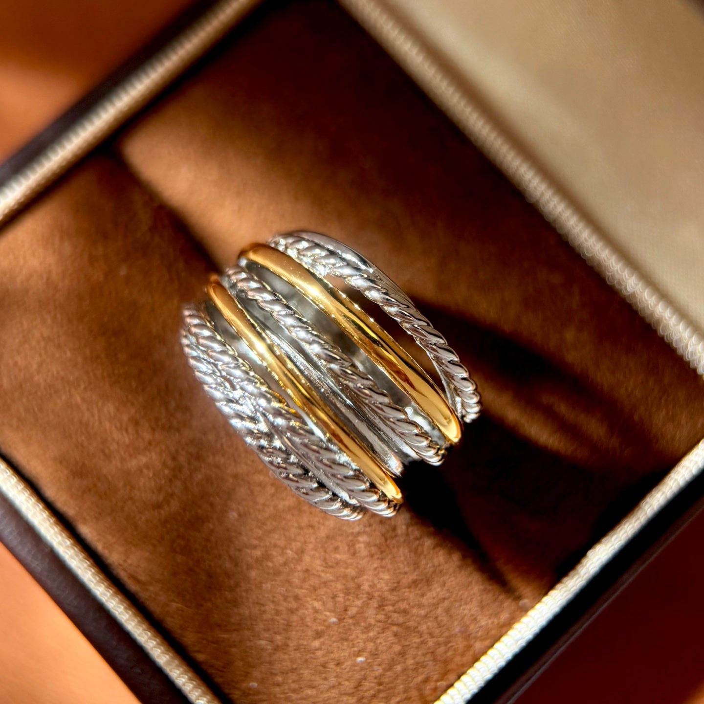 Hip-Hop Stripe Ring With Bezel Setting, Brass Material Featuring Real Gold Water Plating And Zircon Inlay