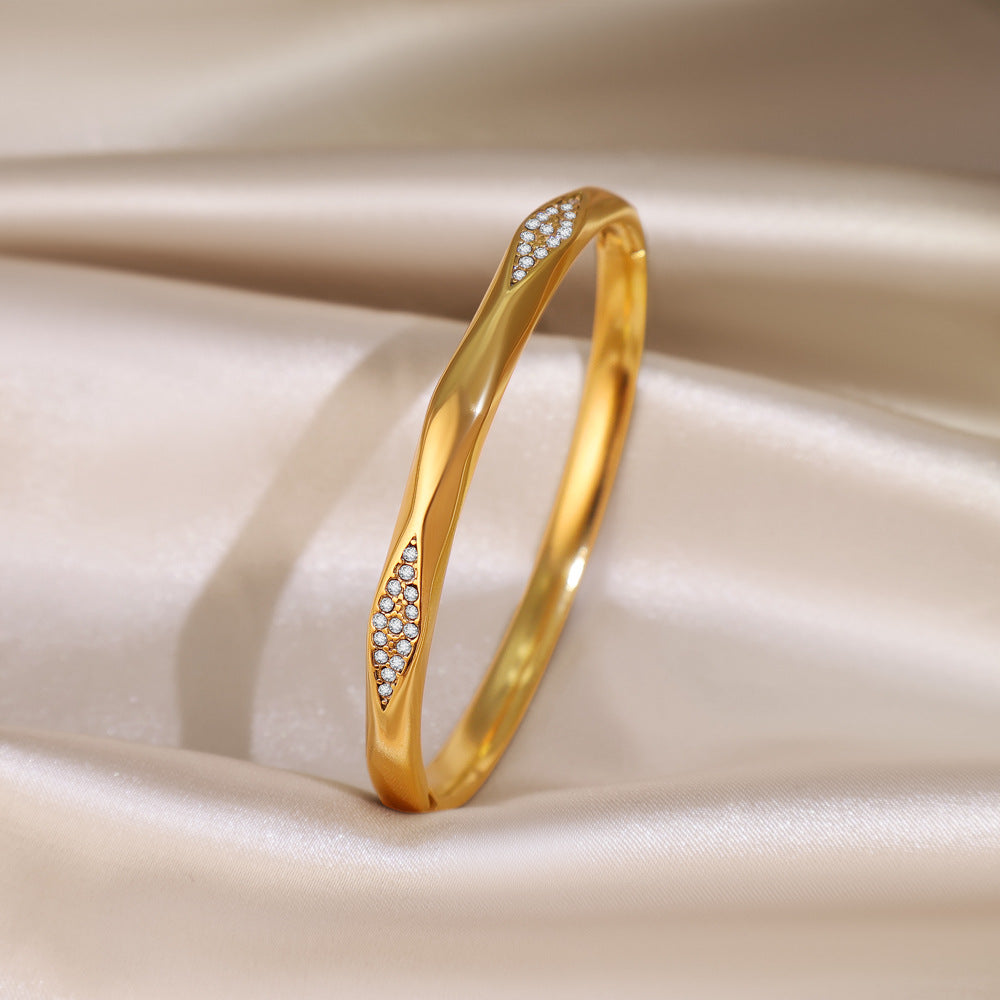 Simple Style Irregular Inlay Bangle In Gold Titanium Steel With Rhinestones