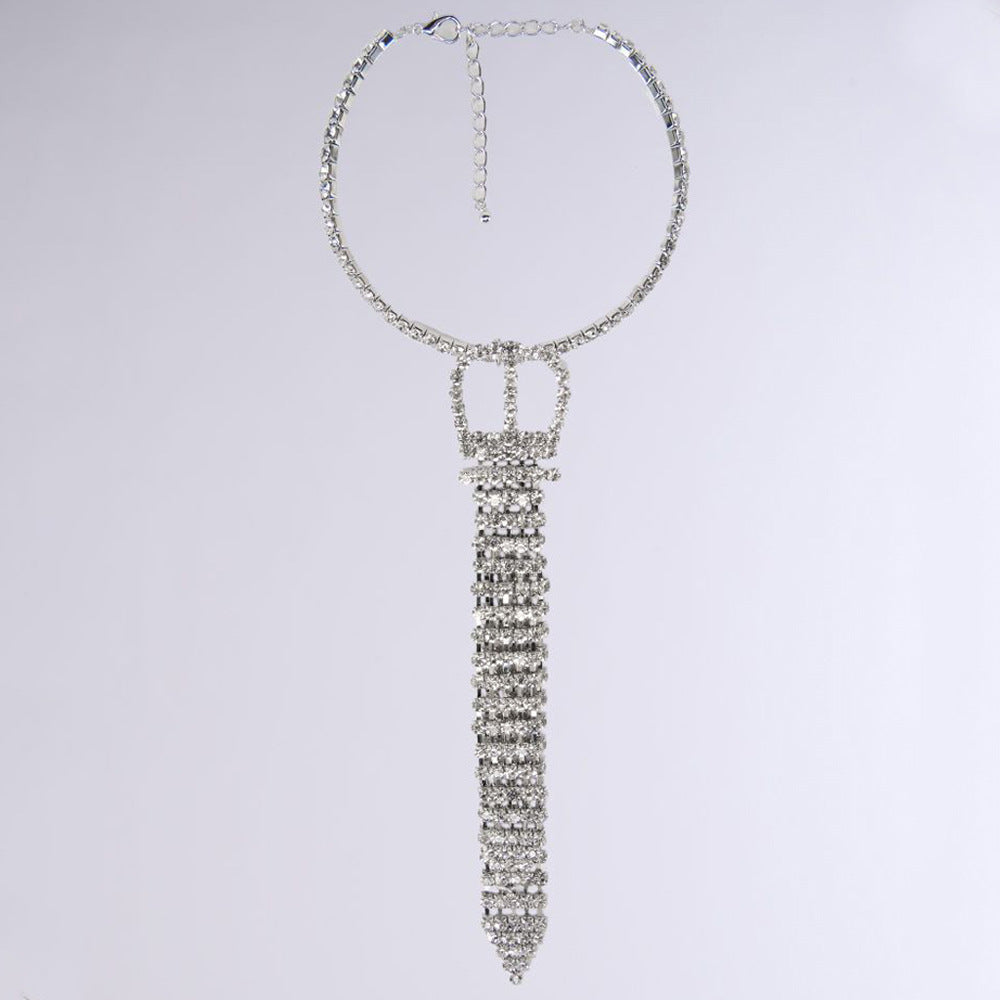 Exaggerated Silver Bowtie Choker Necklace For Women With Rhinestones Pendant Featuring Rhinestone Inlay