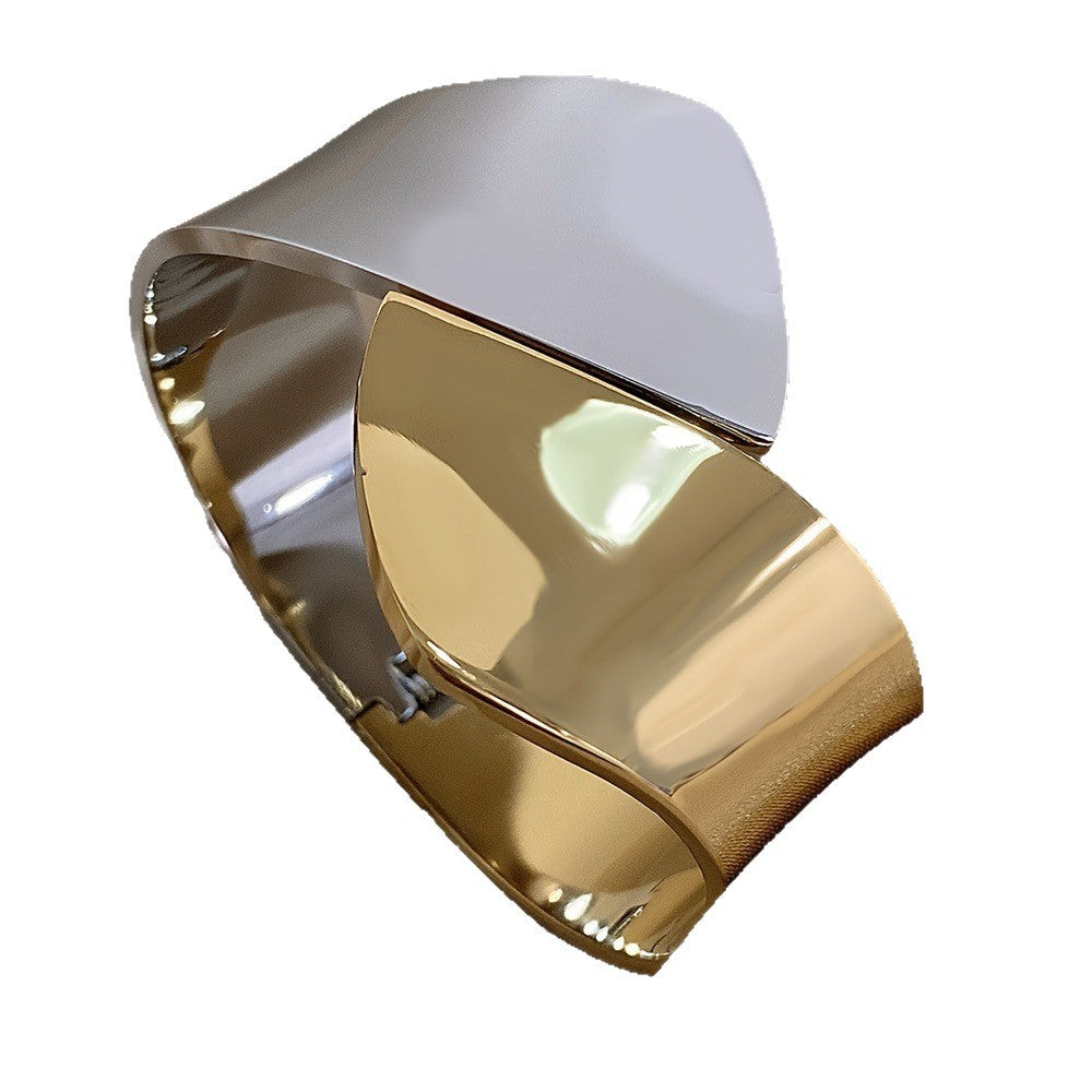 Exaggerated Two Tone Splicing Bangle For Women In Electroplated Titanium Steel