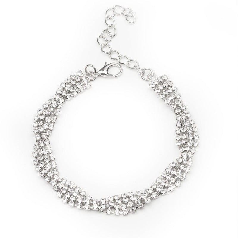 Luxurious Geometric Silver Alloy Bracelet For Women With Electroplated Finish And Rhinestone Inlay