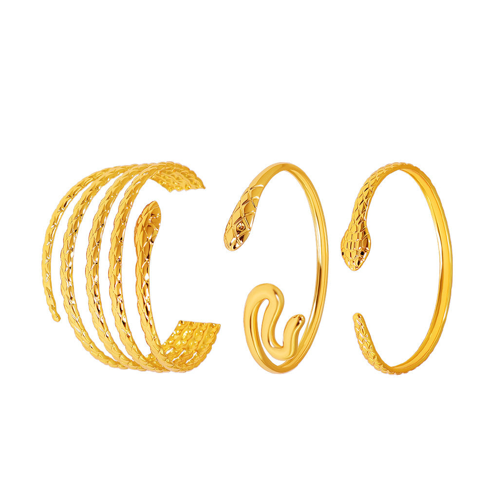 Exaggerated Flowers Titanium Steel Bangle For Women With Electroplated Gold Plating