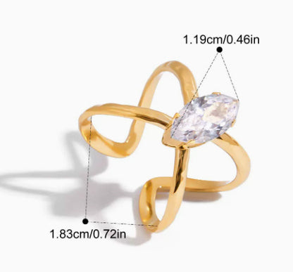 Vintage Style Titanium Steel Rings For Women With Electroplated Gold Plating And Zircon Inlay