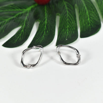 Geometric Hoop Earrings For Women In Simple Style, Alloy With Artificial Pearl Inlay, Electroplated Finish