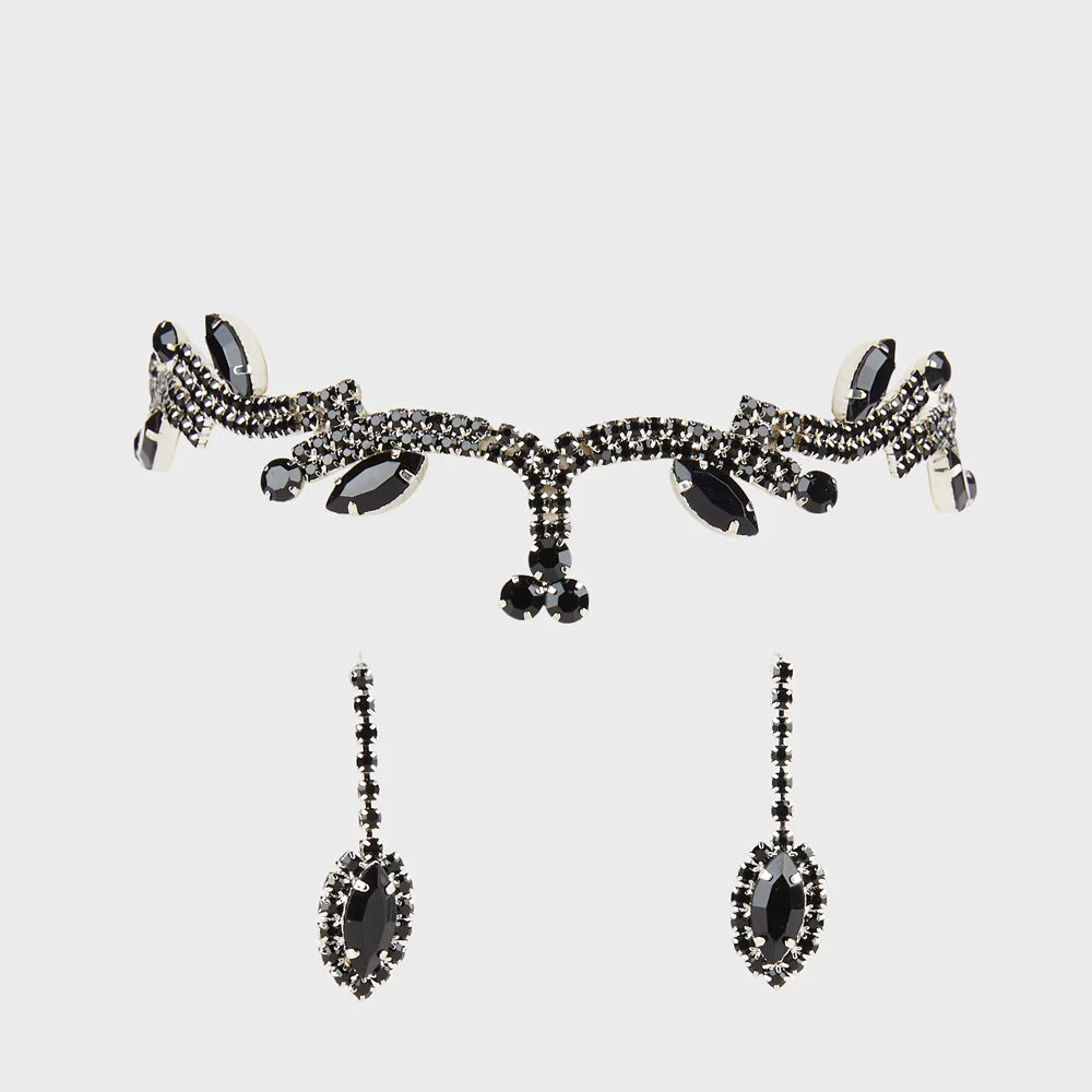 Silver Leaf Necklace For Women With Alloy Pendant Featuring Rhinestone Inlay