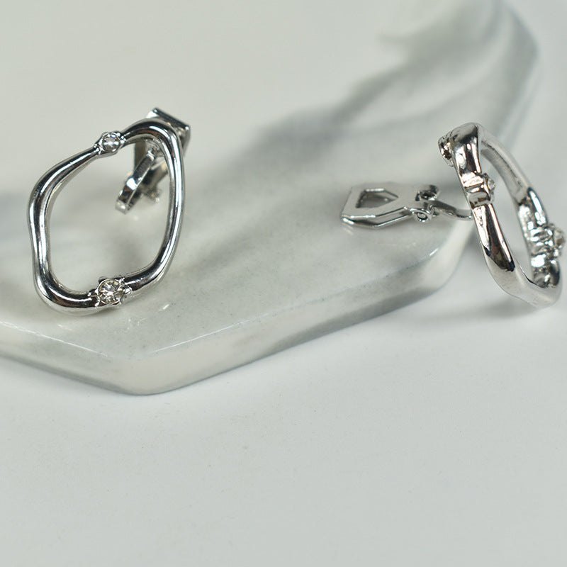 Geometric Hoop Earrings For Women In Simple Style, Alloy With Artificial Pearl Inlay, Electroplated Finish