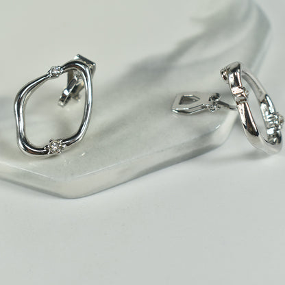 Geometric Hoop Earrings For Women In Simple Style, Alloy With Artificial Pearl Inlay, Electroplated Finish