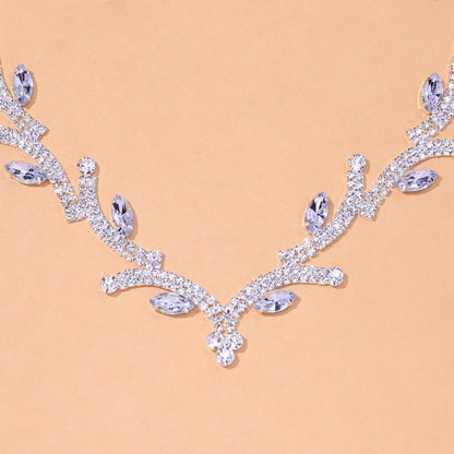 Silver Leaf Necklace For Women With Alloy Pendant Featuring Rhinestone Inlay