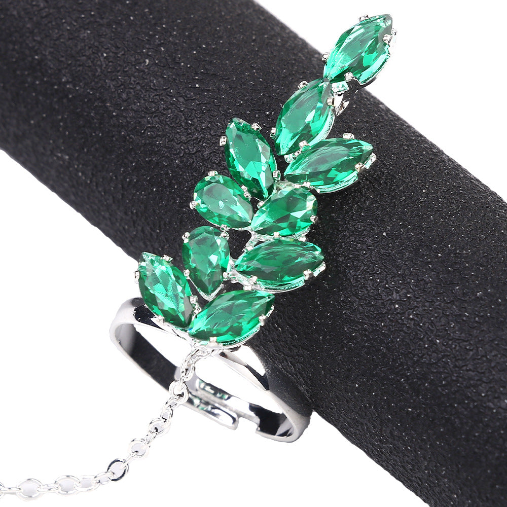 Geometric Green Alloy Ring For Women With Zircon Inlay, Featuring Electroplated Finish
