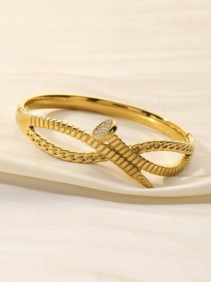 Women’s Circle Bangle In Titanium Steel With 18K Real Gold Electroplated Finish, Elegant Gold Tone