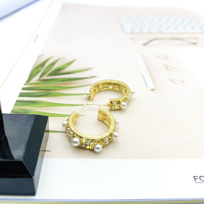 Geometric Stud Earrings For Women In Electroplated Alloy With Artificial Gemstones