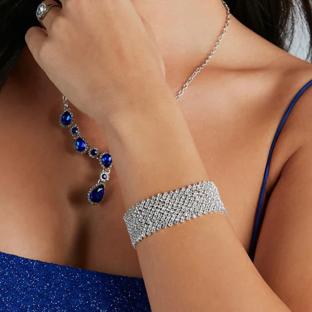 Geometric Silver Alloy Bracelet For Women With Rhinestone Inlay, Elegant And Stylish Jewelry Accessory