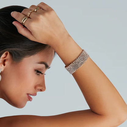 Geometric Silver Alloy Bracelet For Women With Rhinestone Inlay, Elegant And Stylish Jewelry Accessory