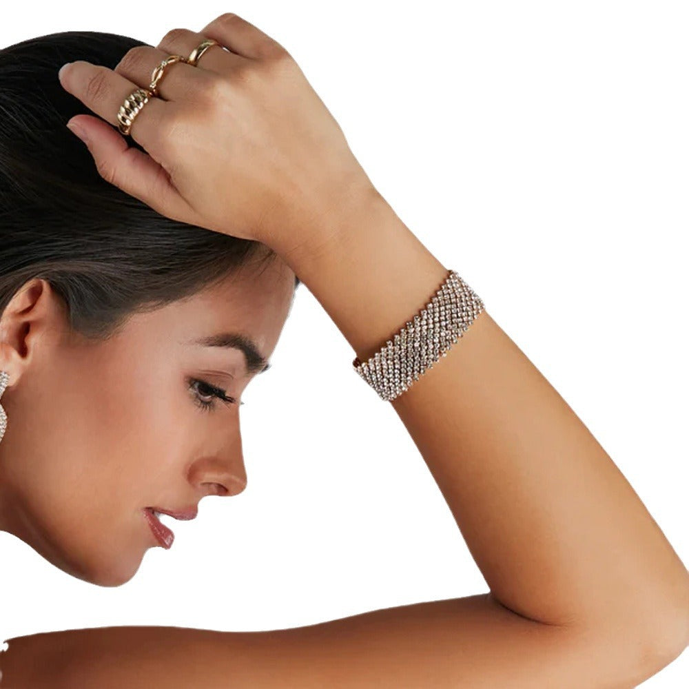 Geometric Silver Alloy Bracelet For Women With Rhinestone Inlay, Elegant And Stylish Jewelry Accessory