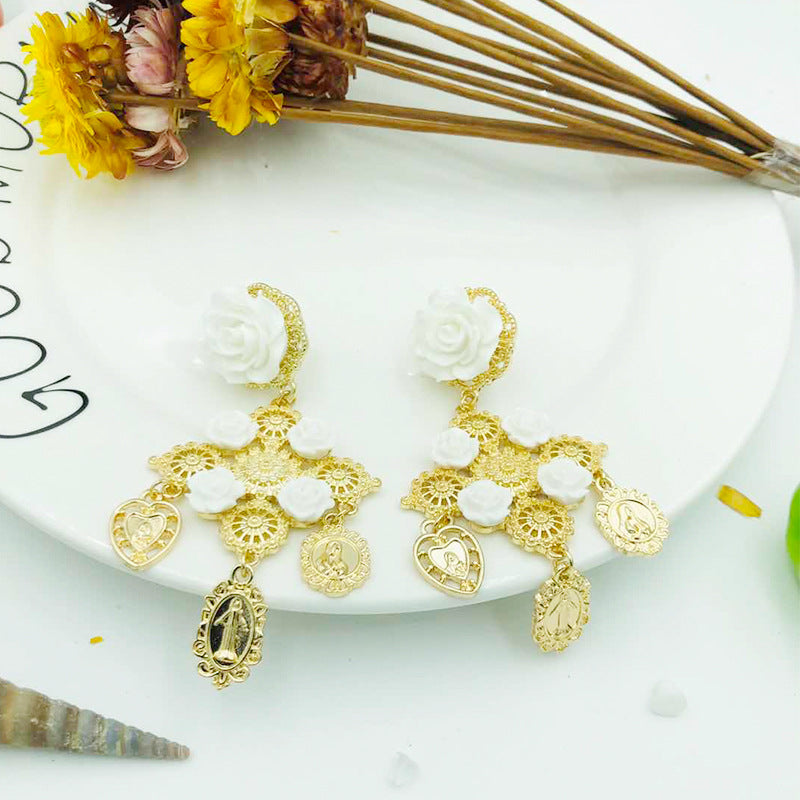 Rose Baroque Style Alloy Earrings For Women With Electroplated Finish And Gem Inlay, Elegant Stud Earrings