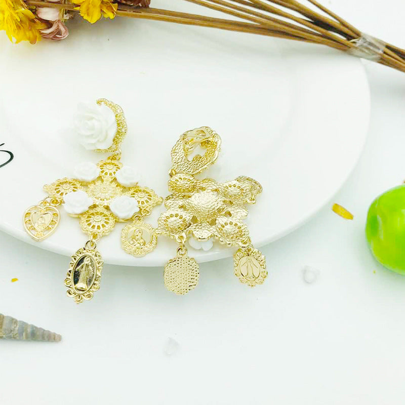 Rose Baroque Style Alloy Earrings For Women With Electroplated Finish And Gem Inlay, Elegant Stud Earrings