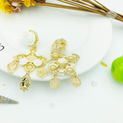 Rose Baroque Style Alloy Earrings For Women With Electroplated Finish And Gem Inlay, Elegant Stud Earrings
