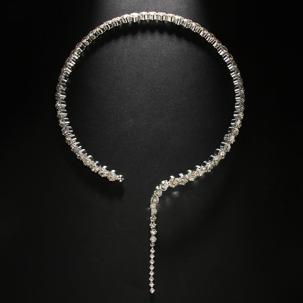 Tassel Choker Necklace For Women With Alloy Chain And Rhinestone Pendant, Elegant Tassel Craft Jewelry