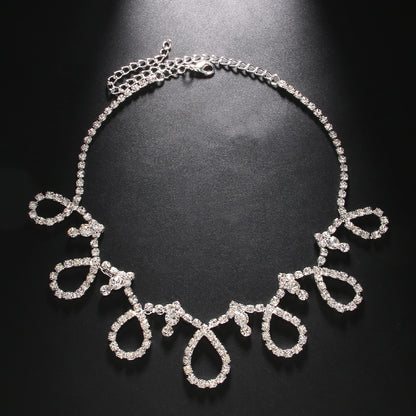 Simple Style Geometric Silver Necklace For Women, Electroplated Alloy With Rhinestones Inlay