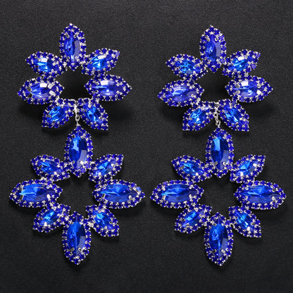 Exaggerated Flowers Stud Earrings For Women, Silver Plated Alloy With Rhinestone Inlay, Electroplated Finish