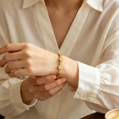 Simple Style Color Block Bangle For Women, Waterproof Non Tarnish 304 Stainless Steel With Electroplated Gold Plating And Zircon Inlay