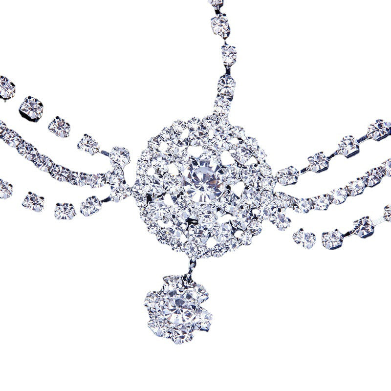 Ethnic Style Flowers Hair Chain In Alloy With Rhinestones, Silver Hair Accessory For Wedding Season